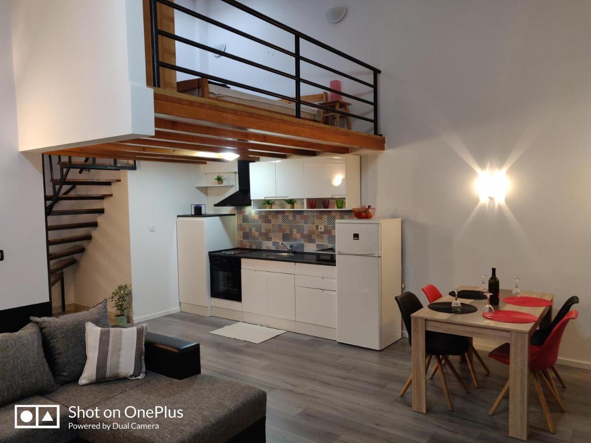 Apartment Karma Zadar Bagian luar foto