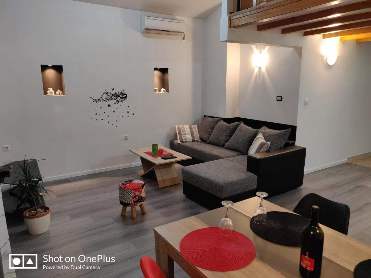 Apartment Karma Zadar Bagian luar foto