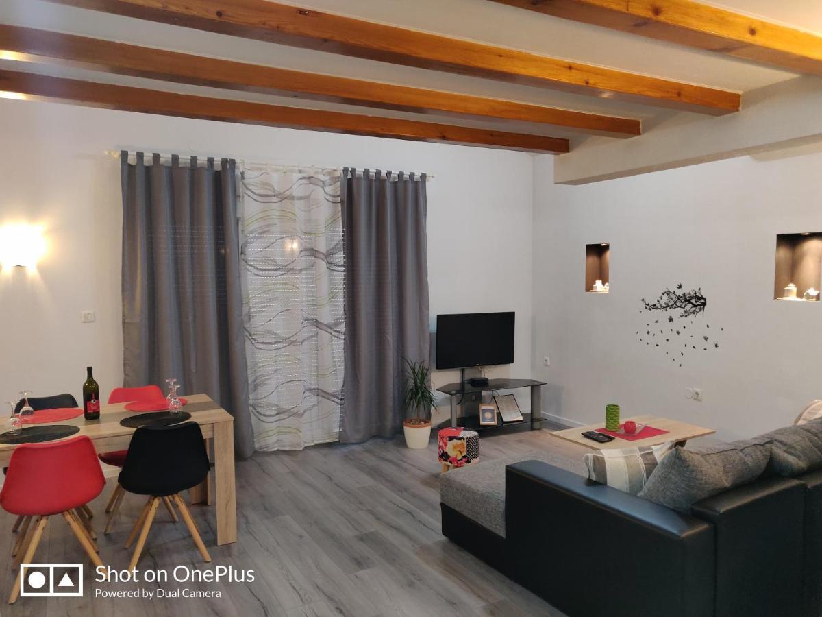Apartment Karma Zadar Bagian luar foto