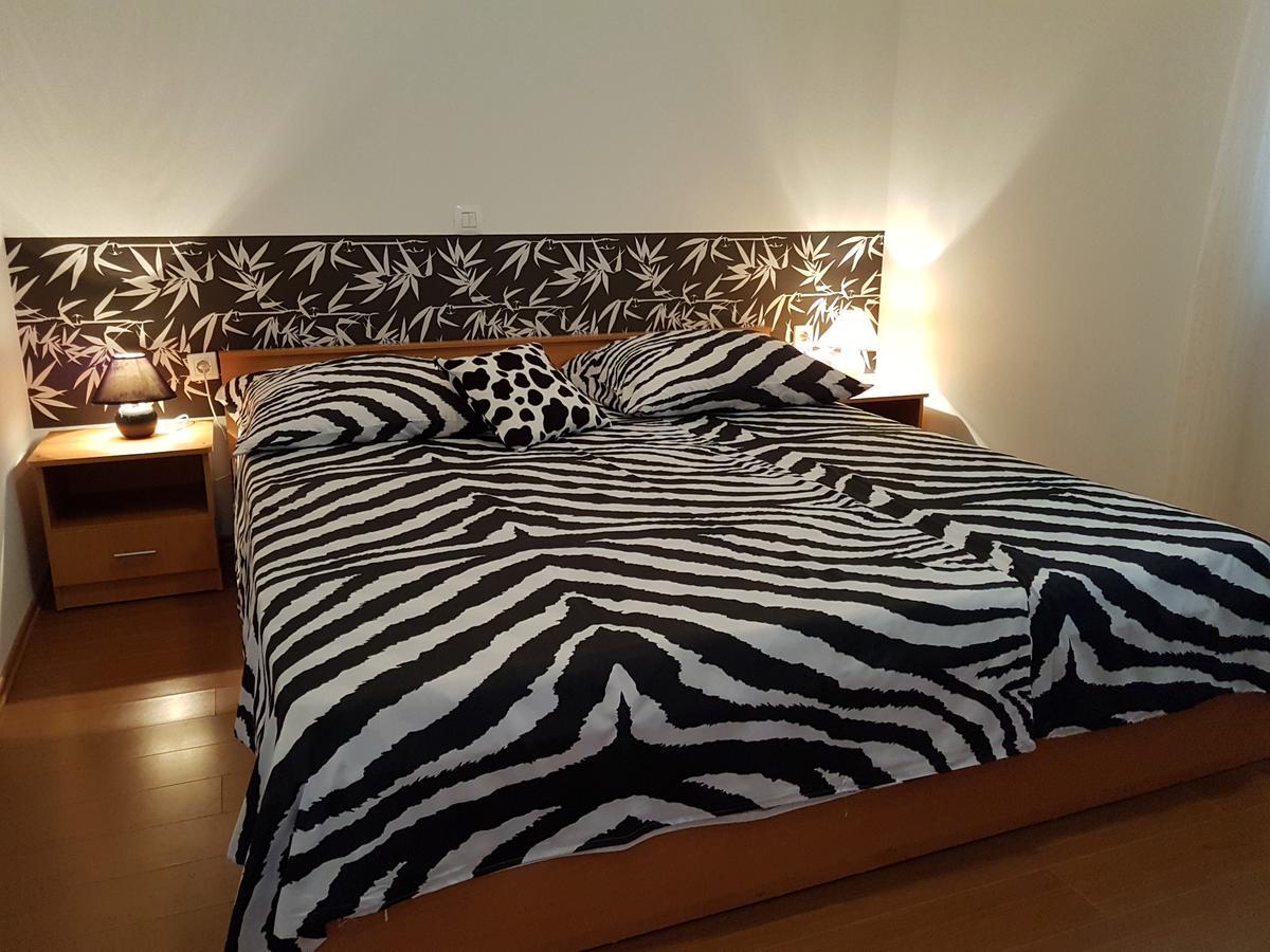 Apartment Karma Zadar Bagian luar foto